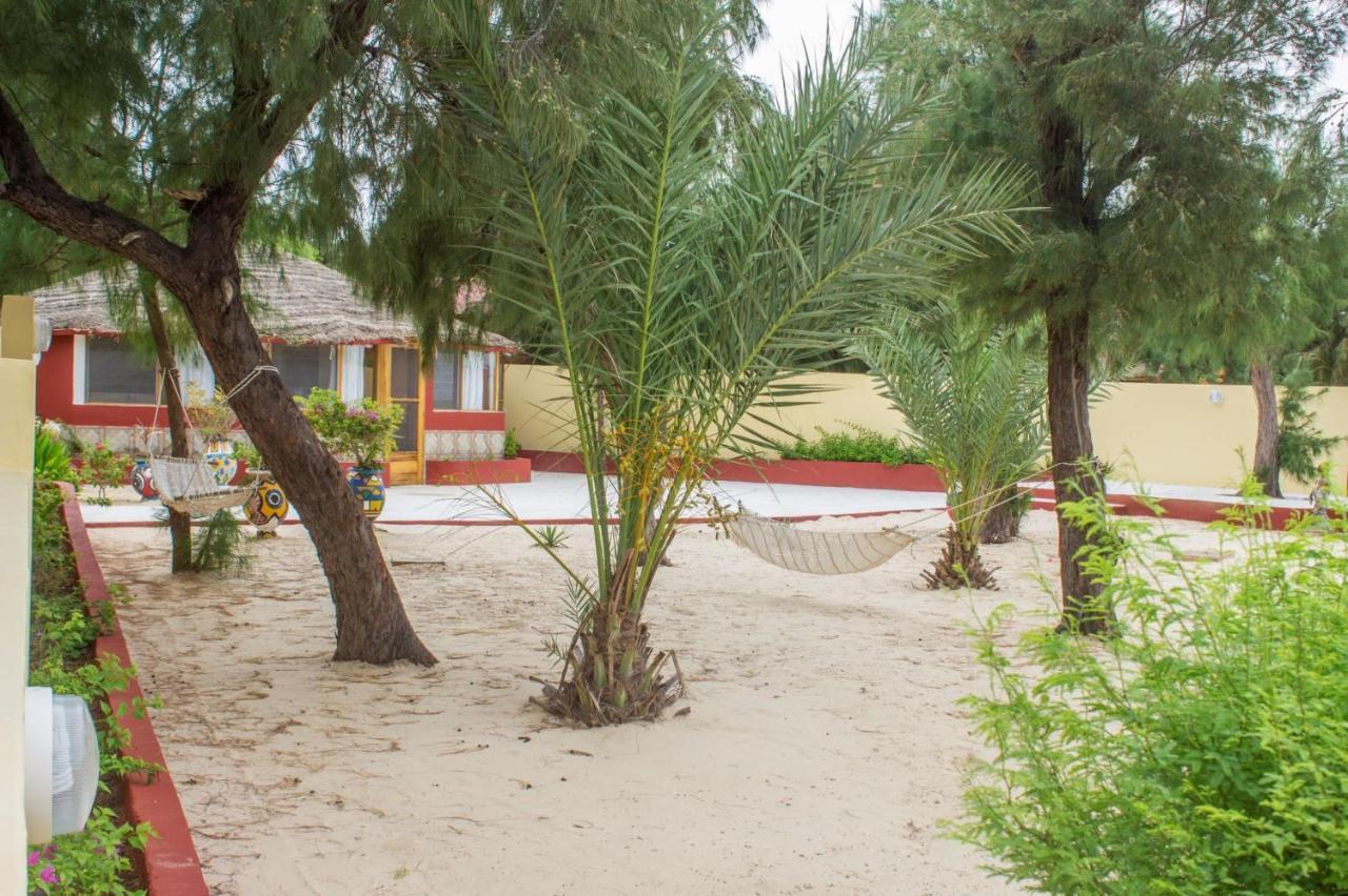 Diamarek Hotel Sur La Plage Saint-Louis Εξωτερικό φωτογραφία