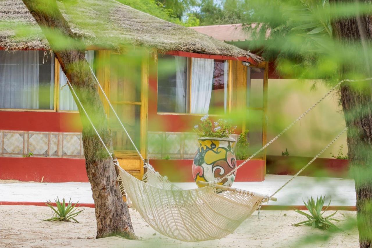 Diamarek Hotel Sur La Plage Saint-Louis Εξωτερικό φωτογραφία