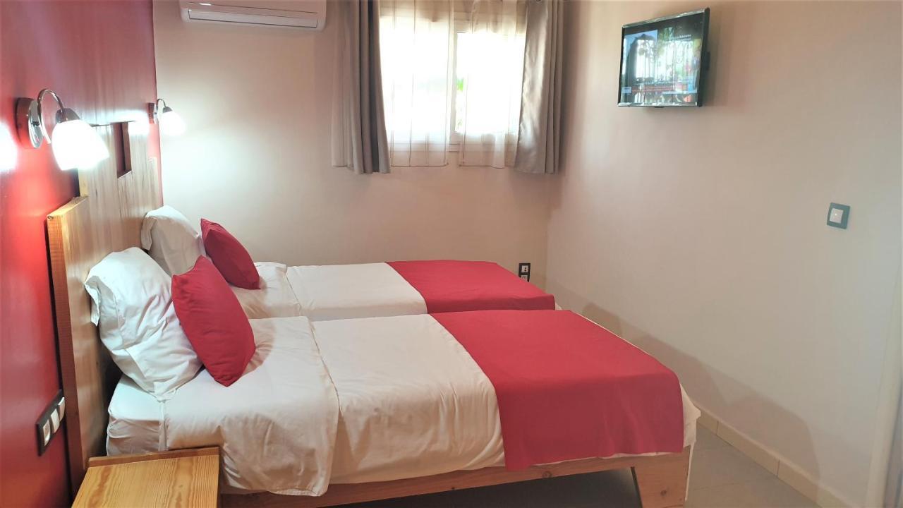 Diamarek Hotel Sur La Plage Saint-Louis Εξωτερικό φωτογραφία